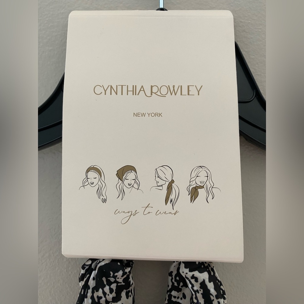 Snake Print | Women’s Scarves | Head & Neck 4 Ways to Wear